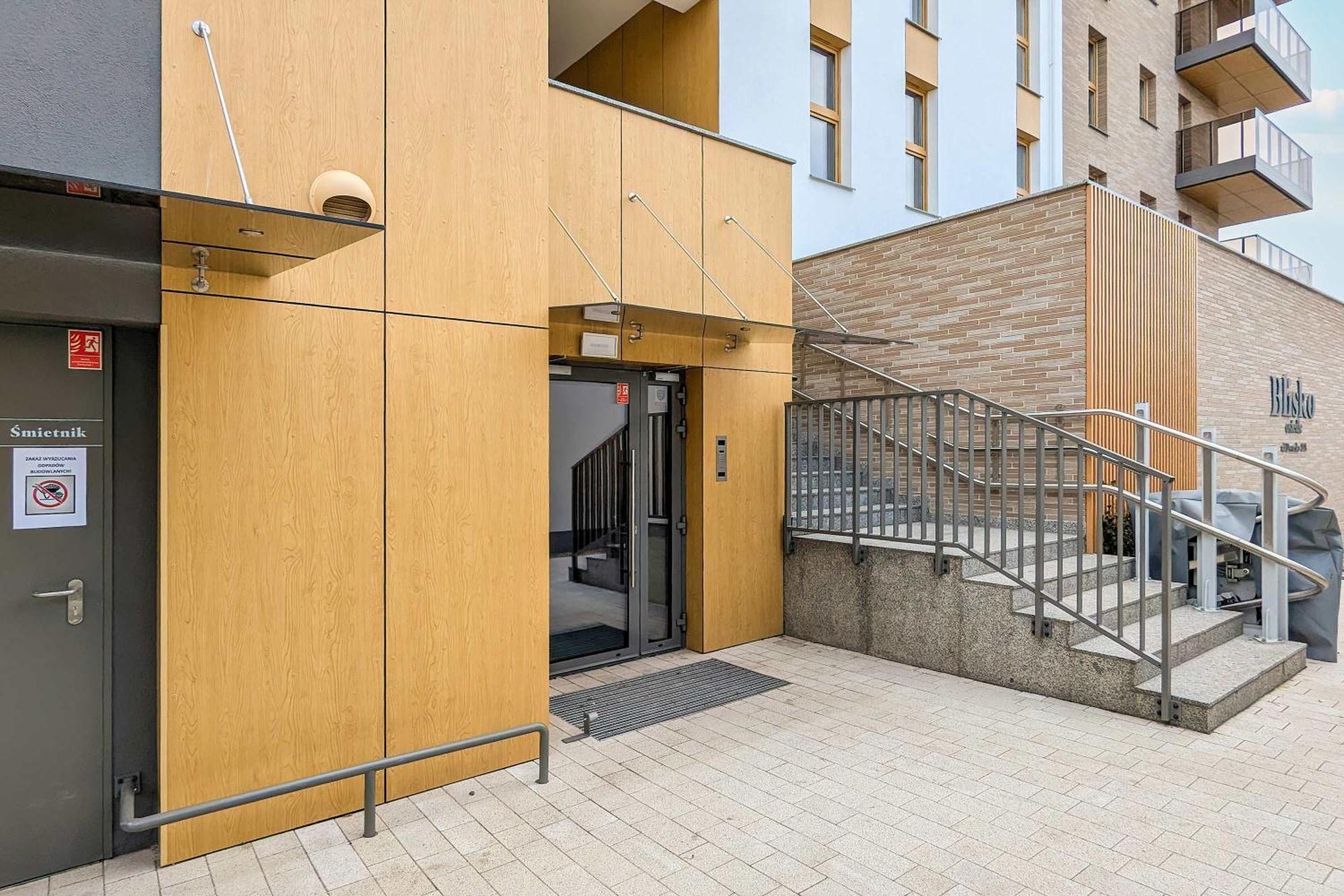 Stylish With Balcony Near Brzezno By Renters