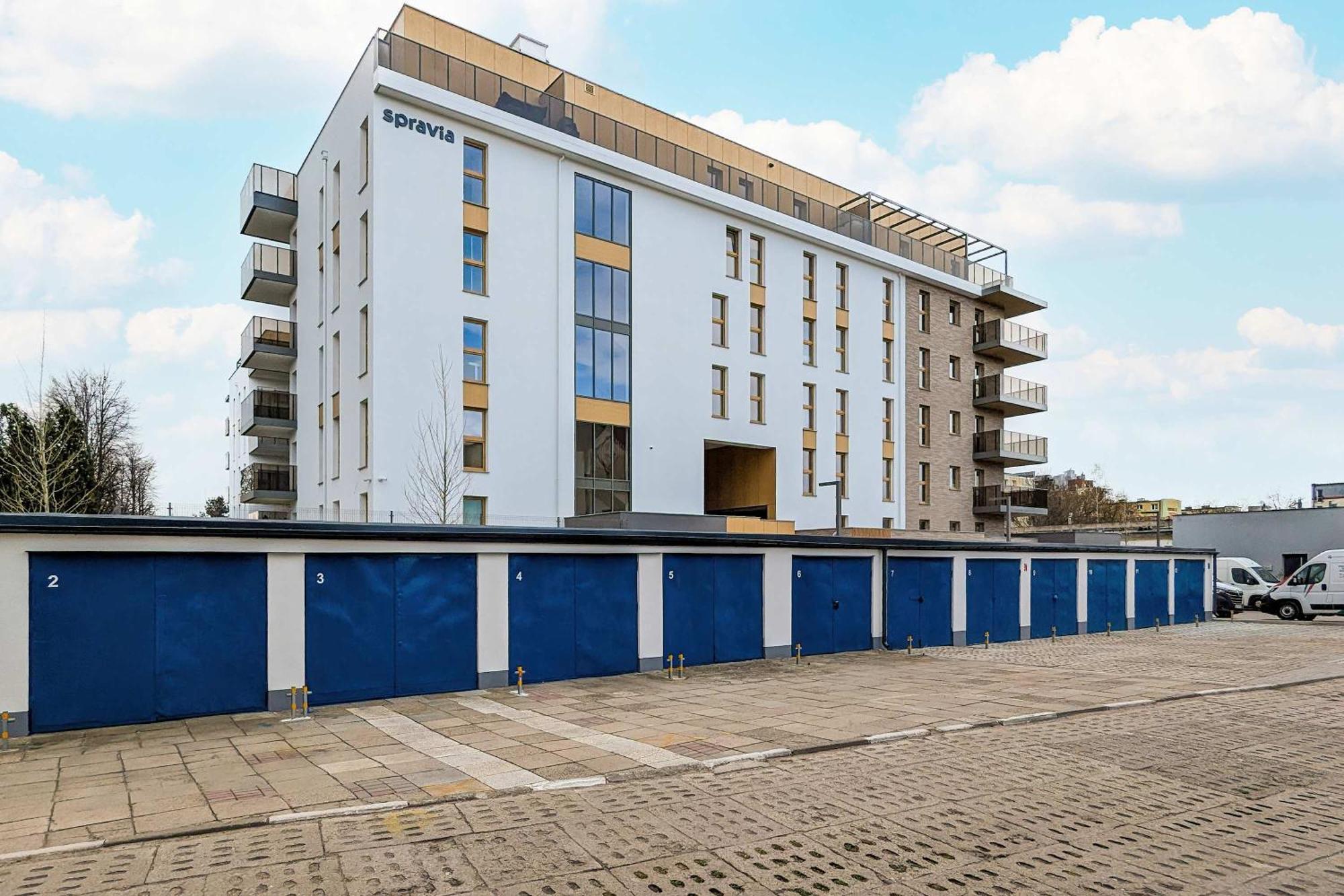 Stylish With Balcony Near Brzezno By Renters *