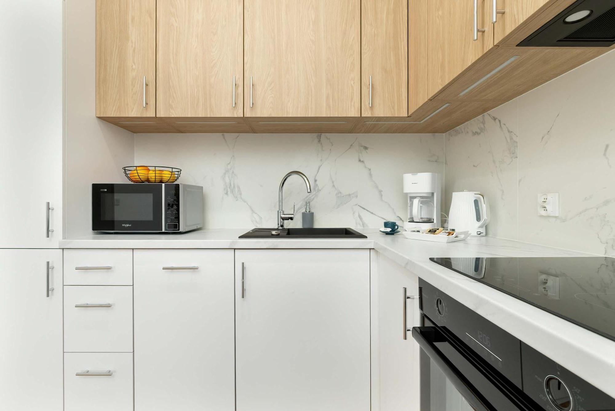 Stylish With Balcony Near Brzezno By Renters Apartament Gdańsk