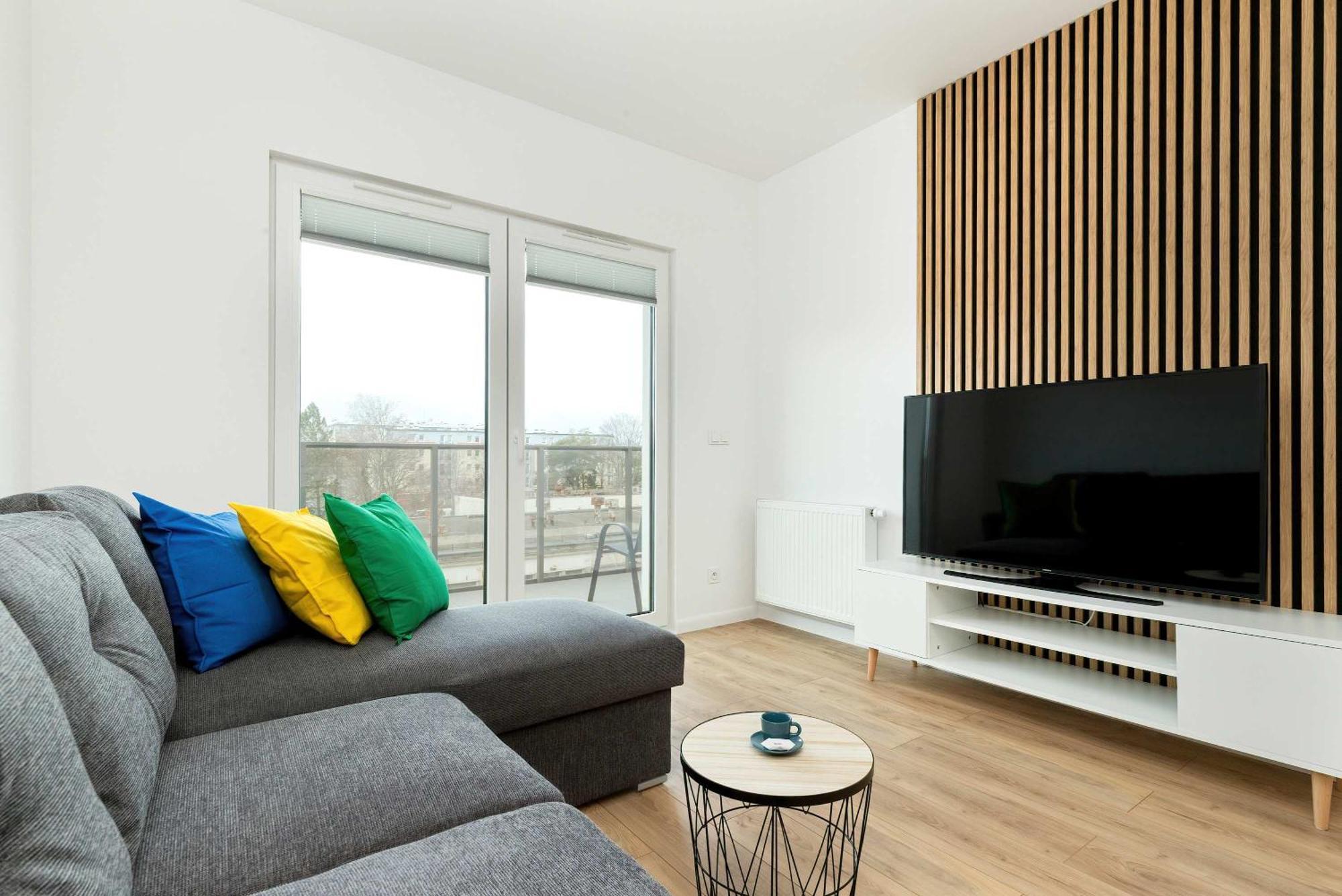 Stylish With Balcony Near Brzezno By Renters *