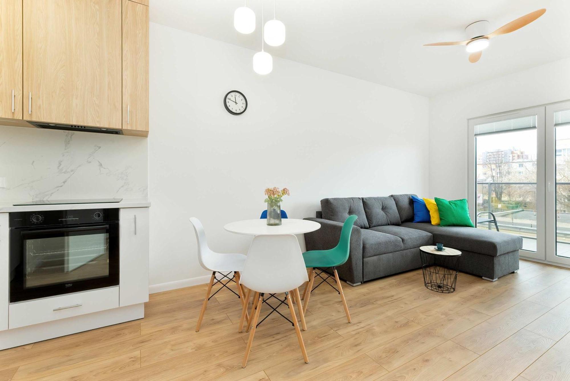 Stylish With Balcony Near Brzezno By Renters