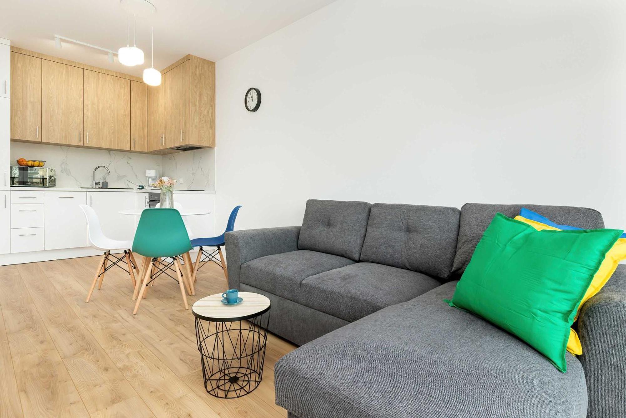 Huoneisto Stylish With Balcony Near Brzezno By Renters